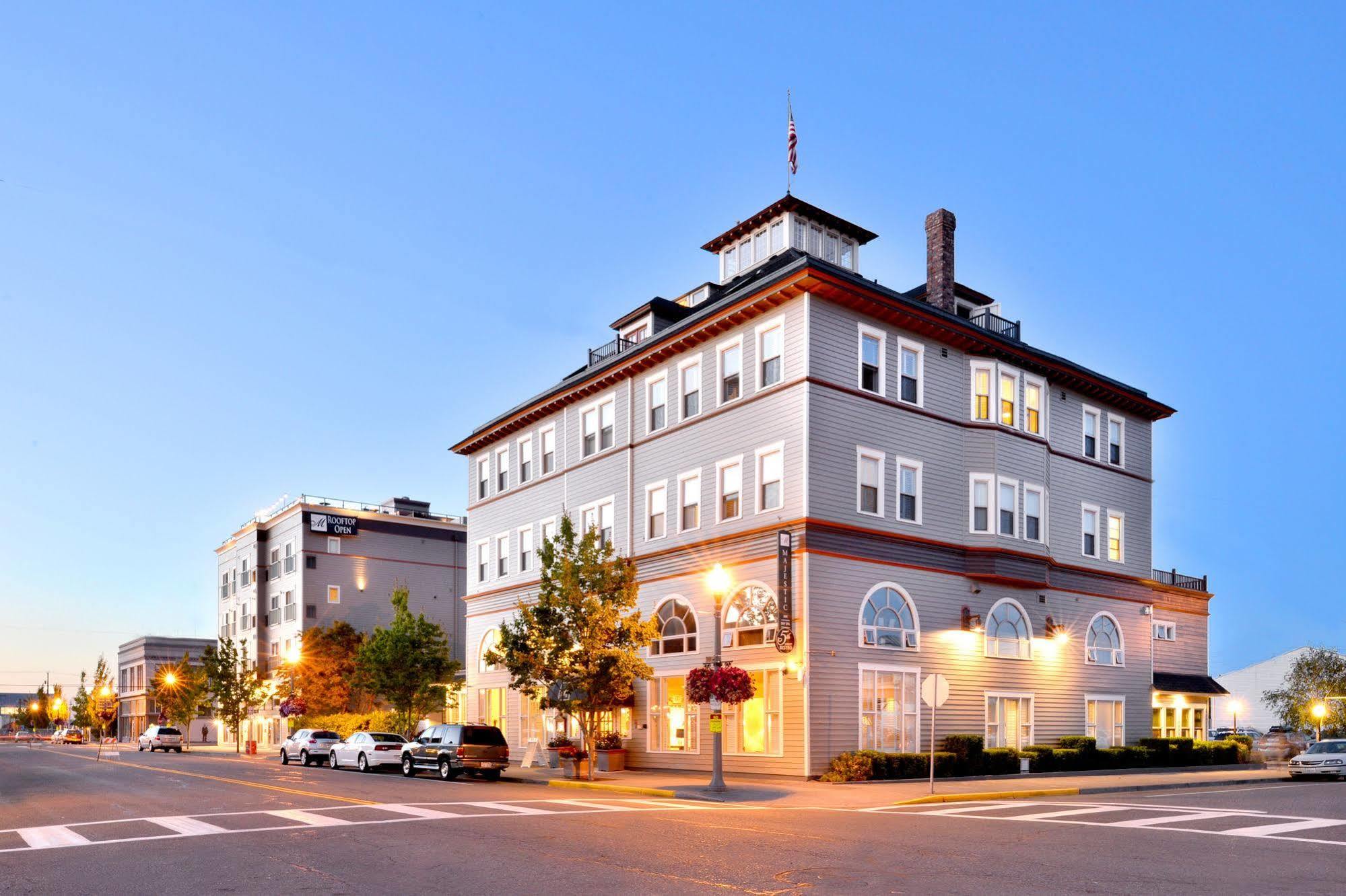 Majestic And 4* Anacortes